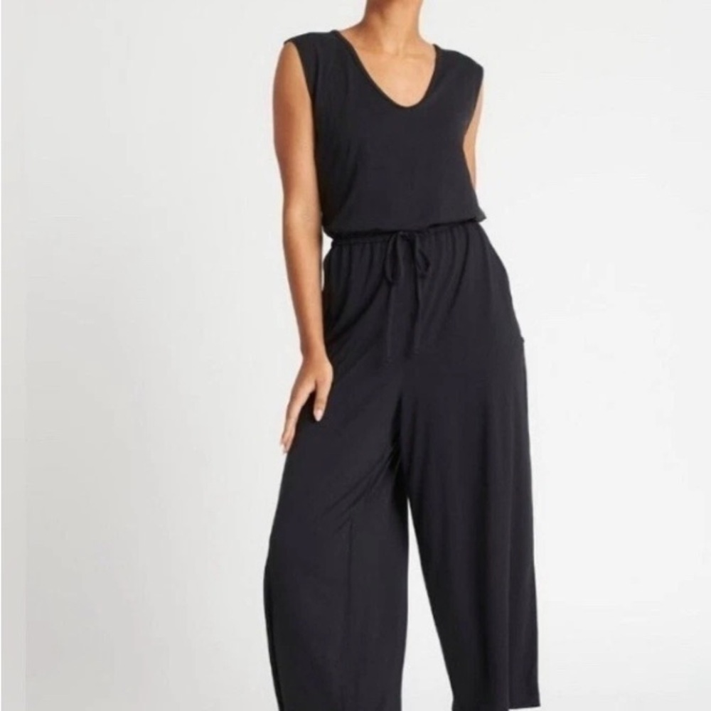 Kit and Ace At Ease Black Sleeveless Jumpsuit Size M